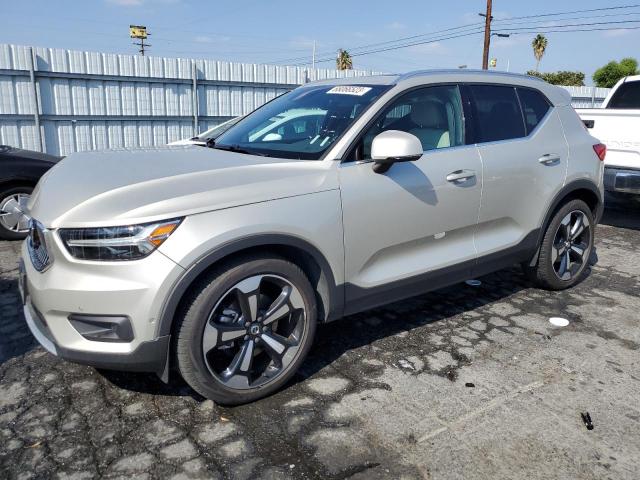 2019 Volvo XC40 