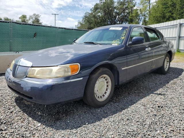 2001 Lincoln Town Car Executive