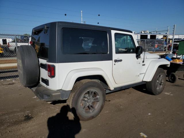1C4AJWBG6GL276464 Jeep Wrangler Sahara