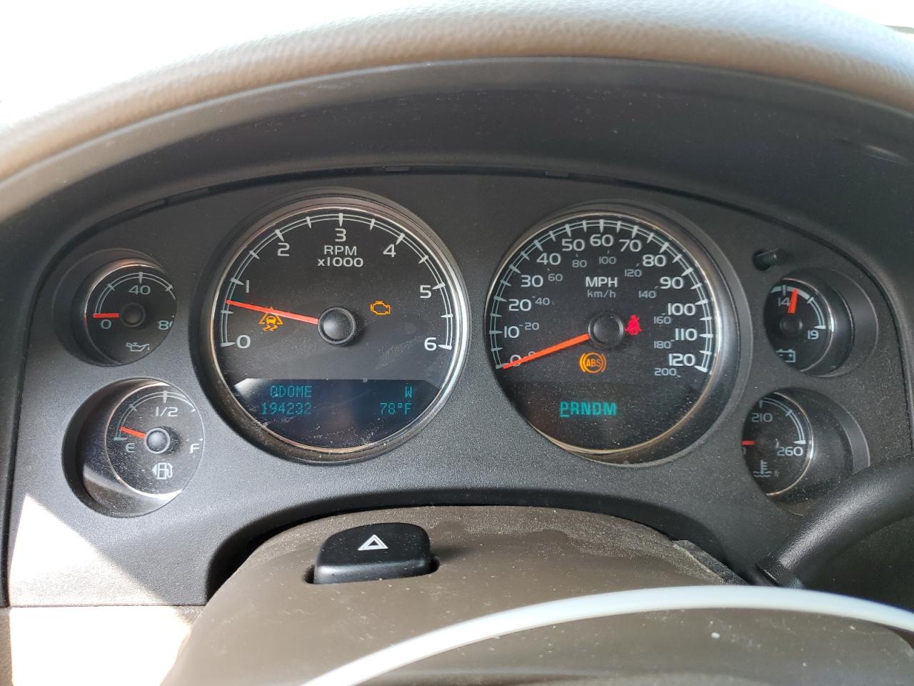 1GNSKBE09BR399164 2011 Chevrolet Tahoe K1500 Lt