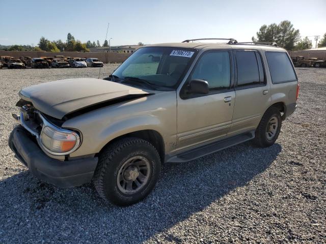 2000 Ford Explorer XL