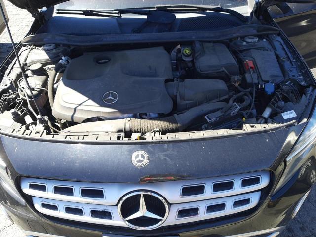 WDCTG4EB8KU011263 Mercedes-Benz GLA 250