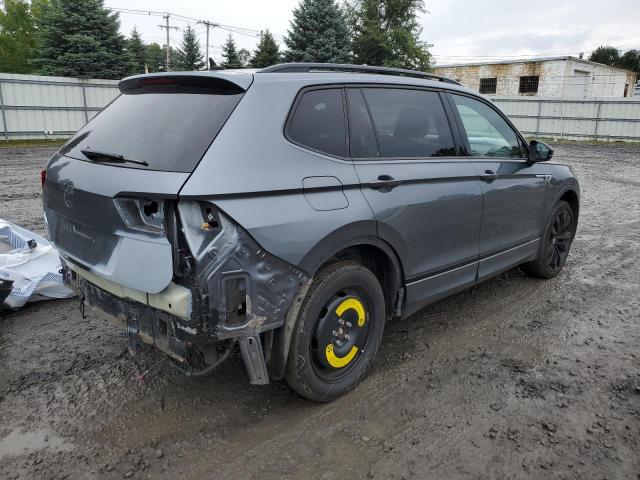 3VV2B7AXXMM052554 Volkswagen Tiguan SE 3