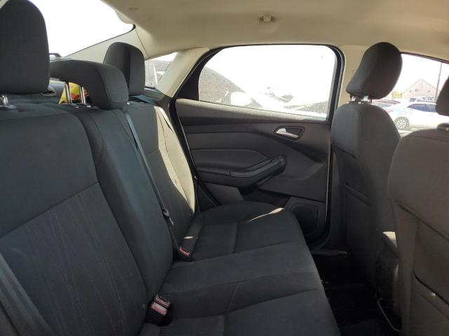 1FADP3F20GL402364 Ford FOCUS SE