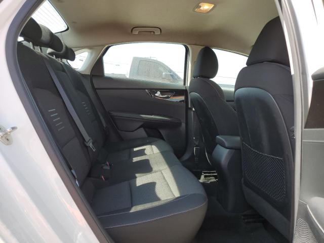 3KPF34AD0KE087824 KIA Forte Gt Line