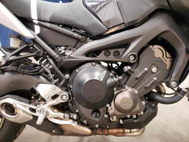 2017 YAMAHA FZ09 JYARN53E5HA001093