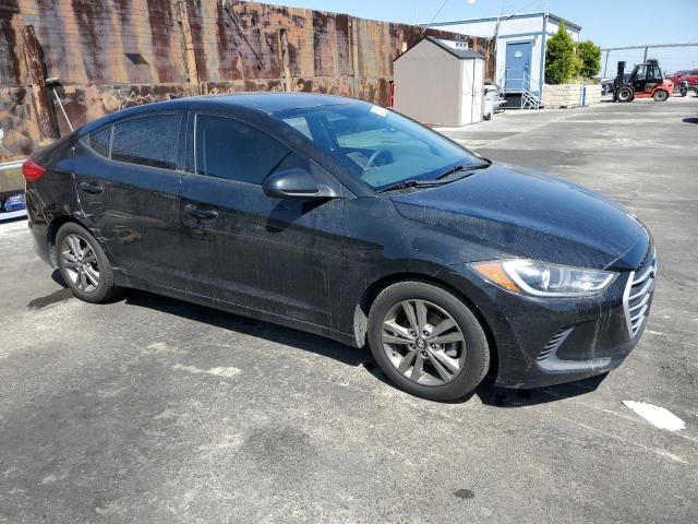 5NPD84LF8HH023865 Hyundai ELANTRA SE