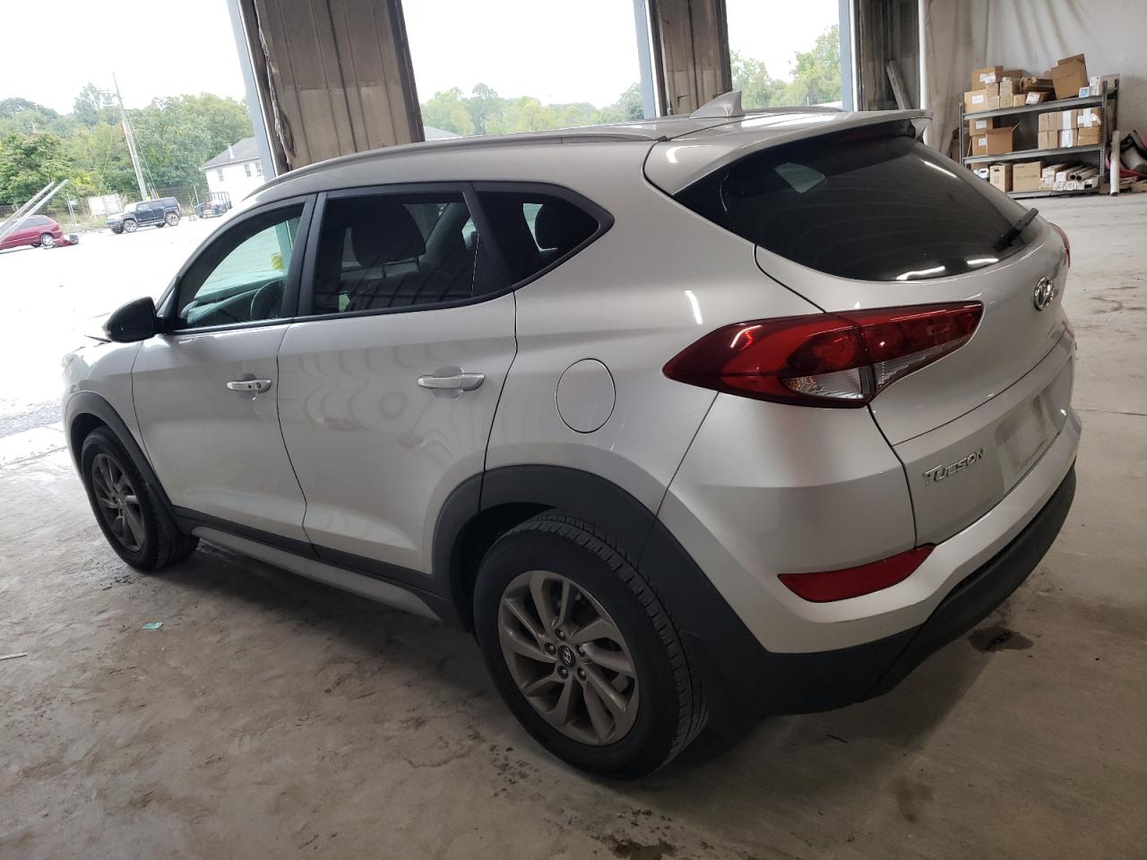 KM8J3CA46HU470127 2017 Hyundai Tucson Limited