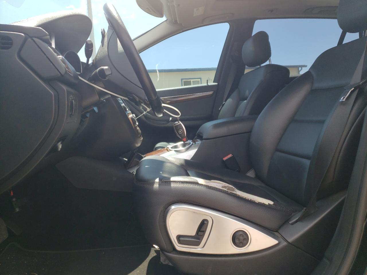 2012 Mercedes-Benz R 350 Bluetec vin: 4JGCB2FE7CA153653