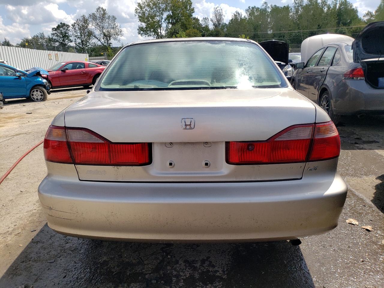 1HGCG5647YA035402 2000 Honda Accord Lx