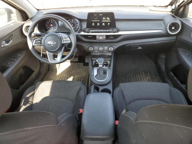 3KPF24ADXME310389 KIA FORTE FE