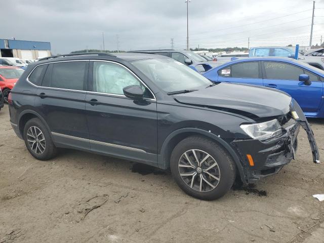 3VV2B7AXXMM087644 Volkswagen Tiguan SE 4