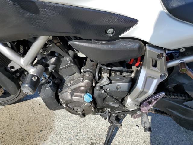 2015 YAMAHA FZ07 C JYARM06Y3FA001439