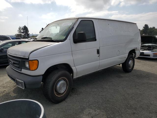 2004 Ford Econoline Cargo Van 