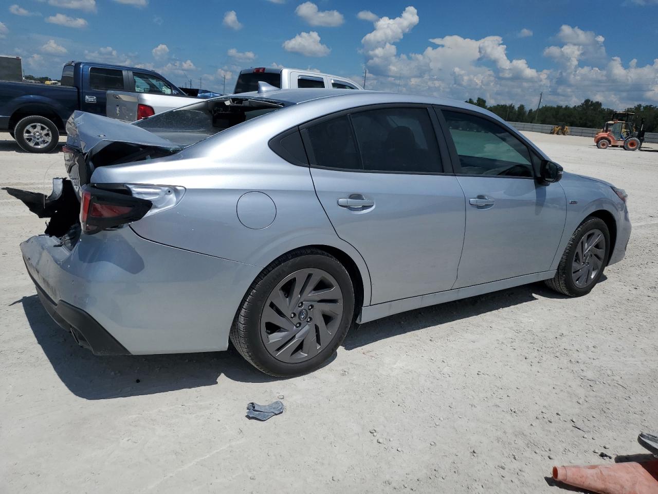 4S3BWGG63P3013196 Subaru Legacy SPO 3