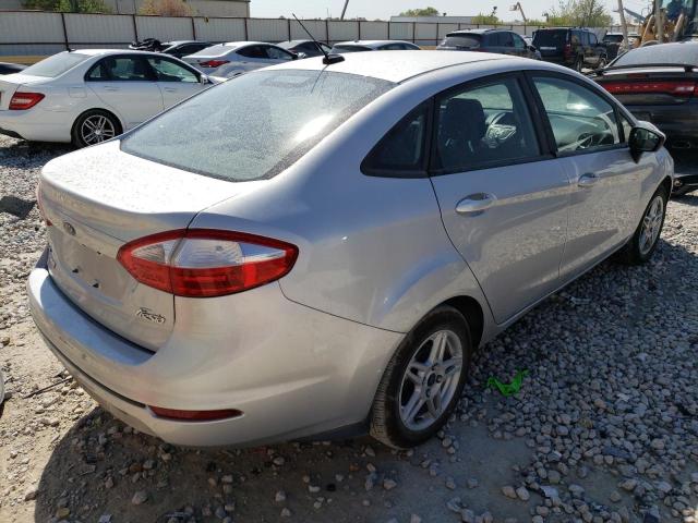 3FADP4BJ5JM119077 Ford FIESTA SE