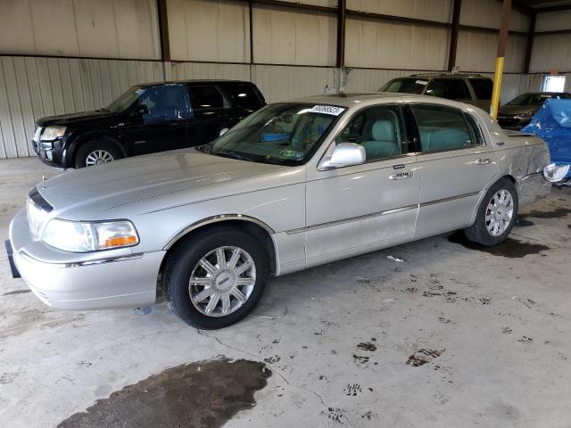 2007 Lincoln Town Car Signature Limited