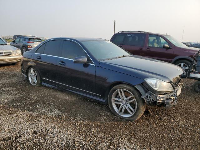 Vin: wddgf8ab6da836770, lot: 63915403, mercedes-benz c-class 300 4matic 20134