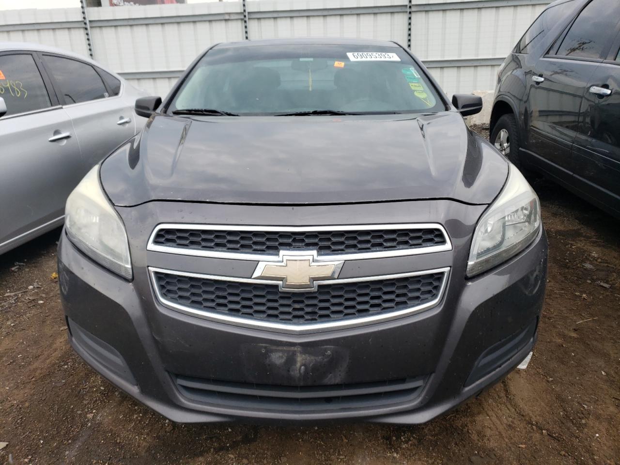 2013 Chevrolet Malibu Ls vin: 1G11B5SA4DF127217