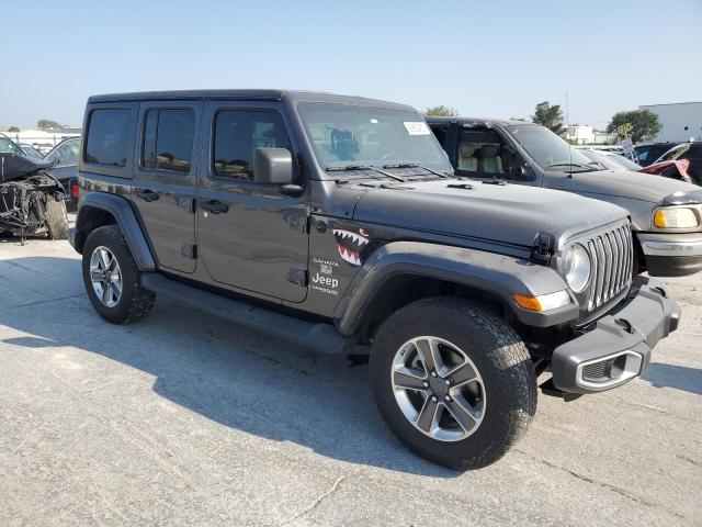 1C4HJXEN1JW322285 Jeep Wrangler Unlimited Sahara