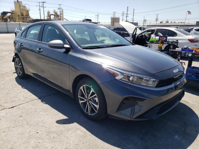 3KPF24AD2PE608228 KIA FORTE LX