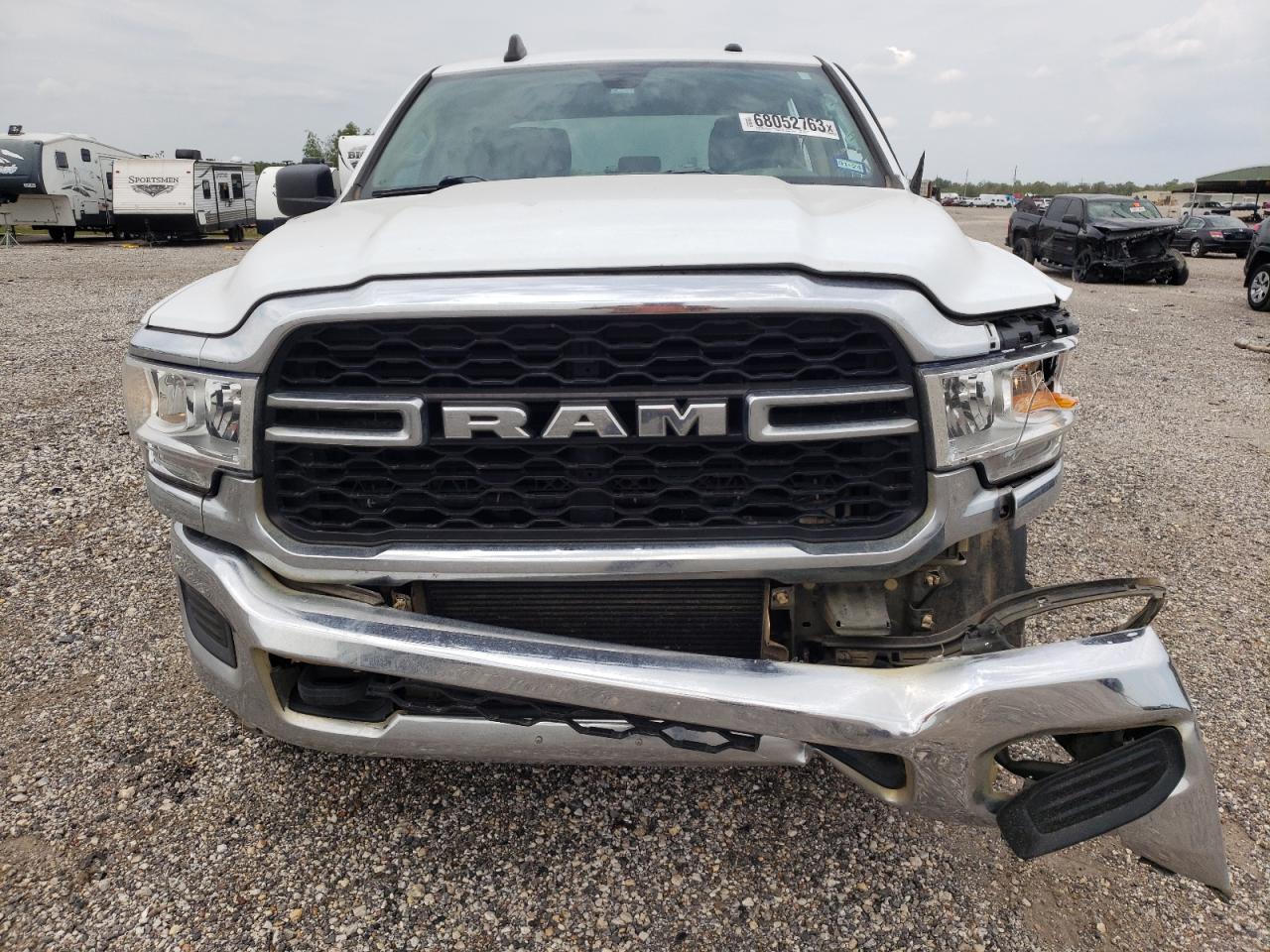 3C6UR5HL6KG591444 RAM 2500 TRADE 5