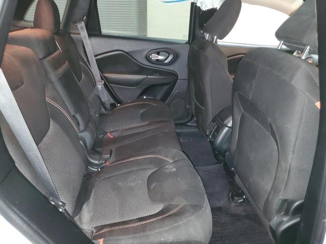 1C4PJMCB4GW247190 Jeep Cherokee Latitude