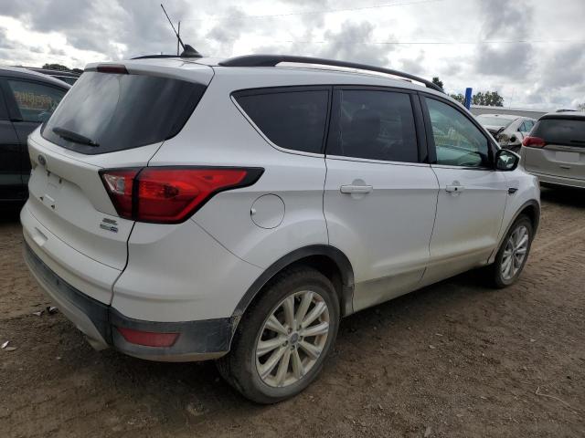 1FMCU9HD0KUA56847 Ford ESCAPE SEL