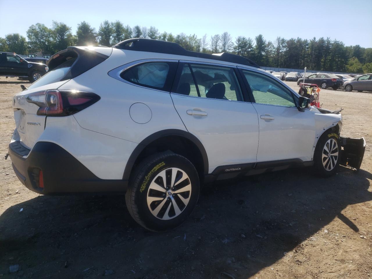 4S4BTAAC8L3220645 Subaru Legacy OUTBACK 3