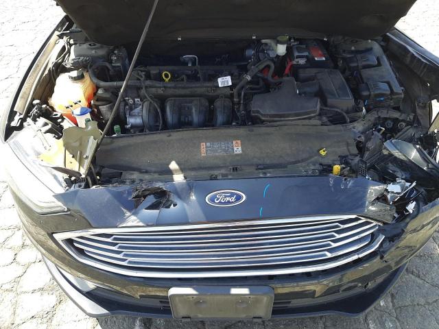 3FA6P0H71HR221910 Ford FUSION SE