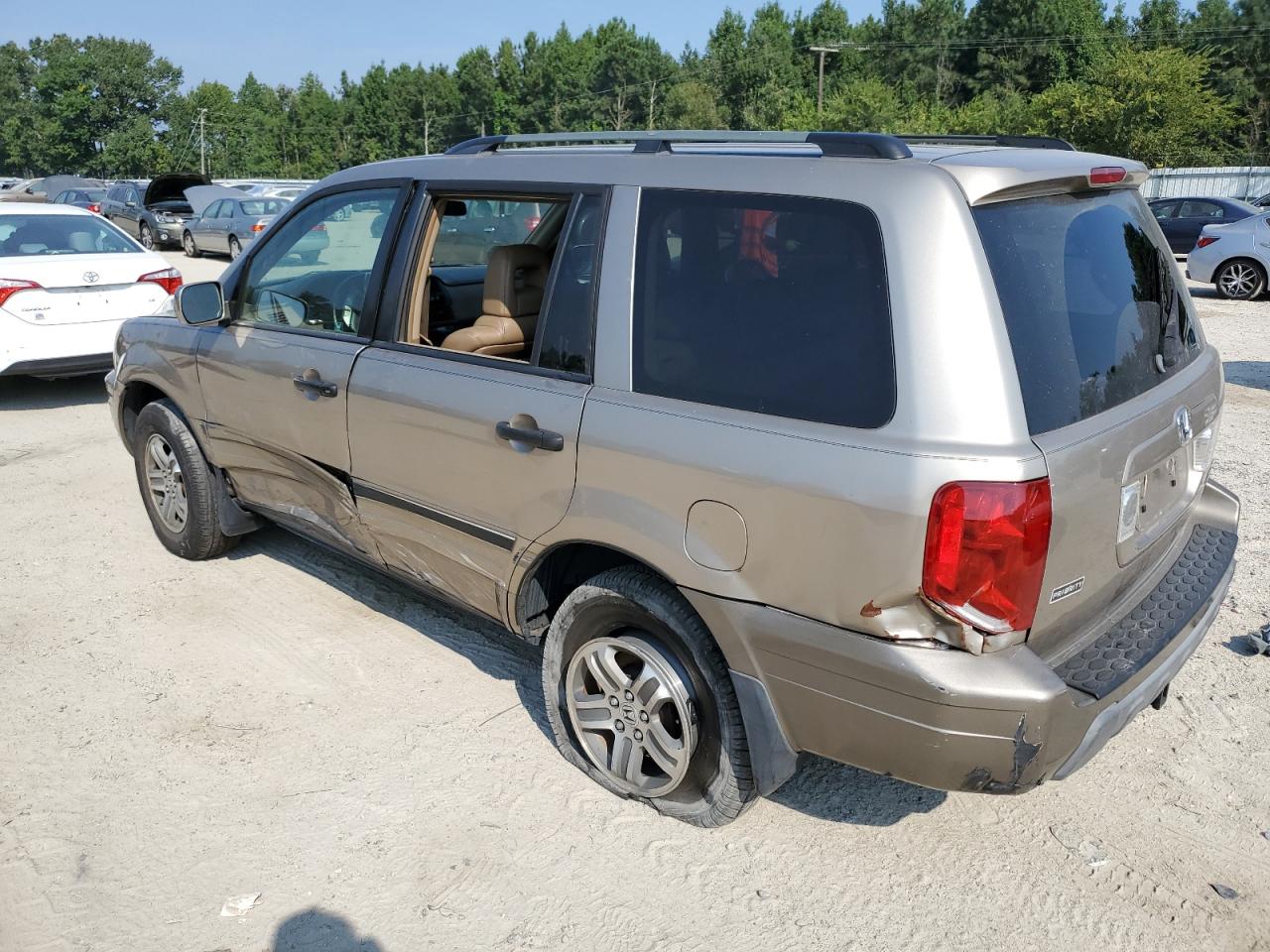 5FNYF18675B042318 2005 Honda Pilot Exl