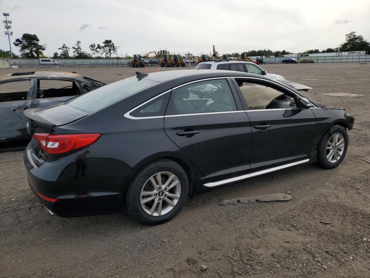 5NPE34AF2FH062860 2015 Hyundai Sonata Sport