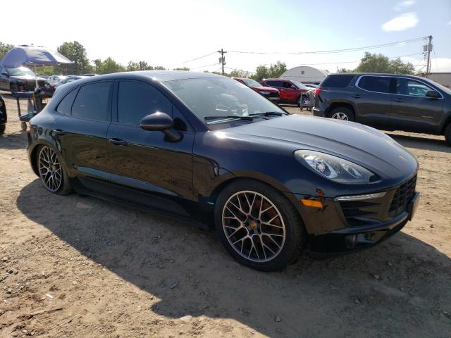 VIN WP1AA2A53JLB16234 2018 Porsche Macan no.4