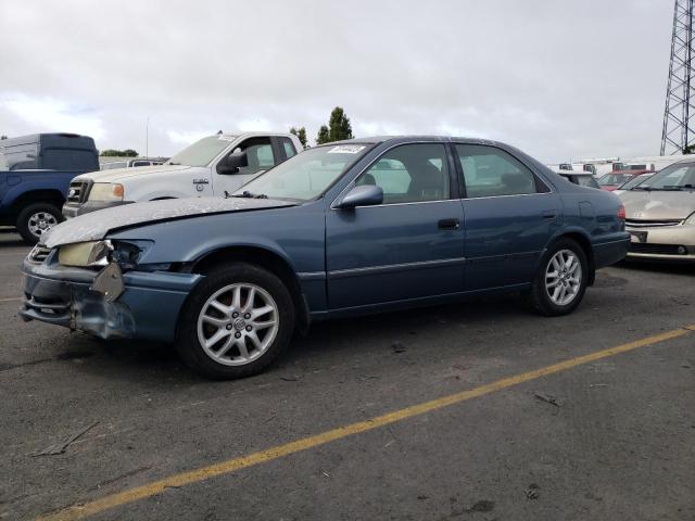 2001 Toyota Camry LE