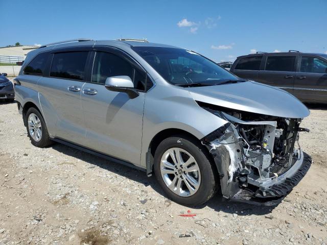 2022 TOYOTA PLATINUM - 5TDESKFC4NS052135