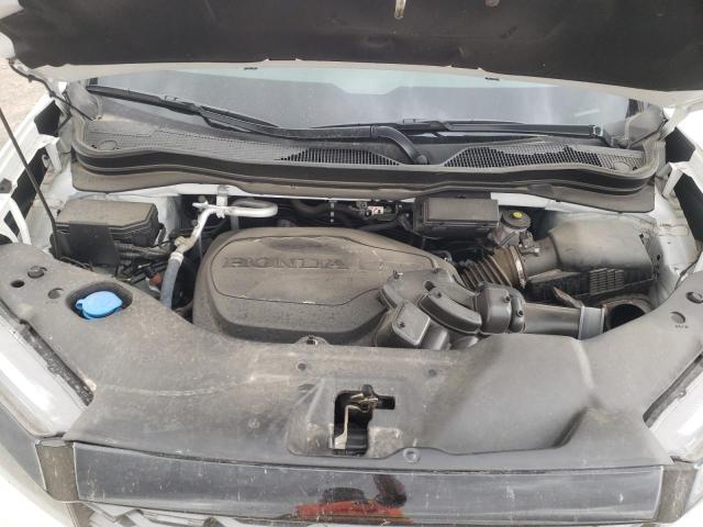 5FNYF8H61NB006598 Honda Passport Trail Sport