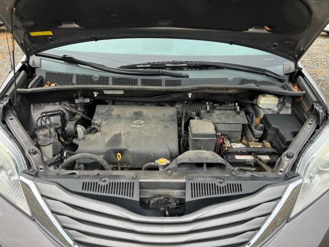 5TDYK3DC7ES421947 | 2014 Toyota sienna xle