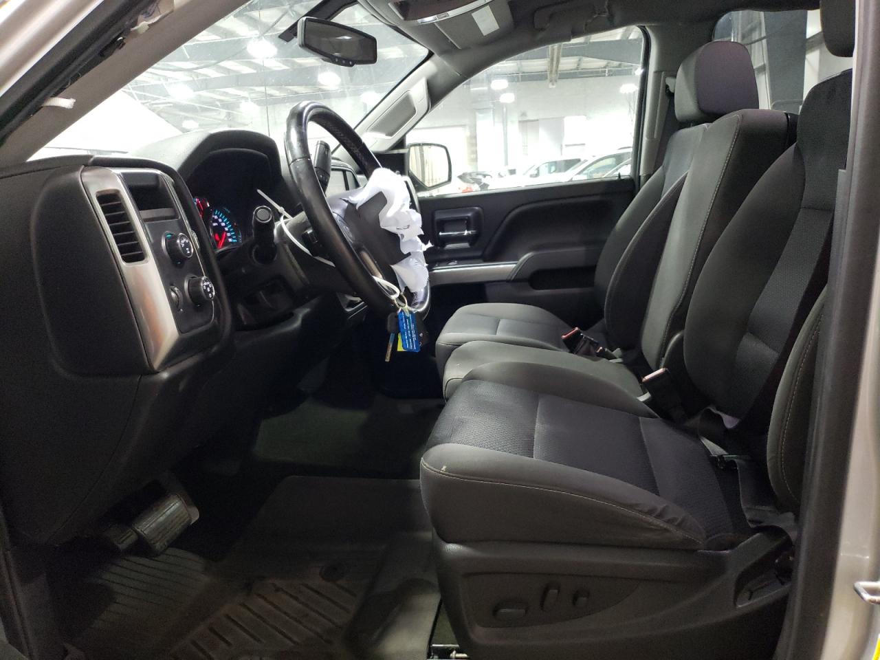 1GCVKREC2HZ246093 2017 Chevrolet Silverado K1500 Lt 1GCVKREC2HZ246093 2017 Chevrolet Silverado K1500 Lt