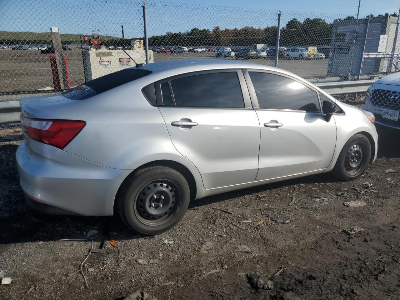 KNADM4A34H6104731 2017 Kia Rio Lx