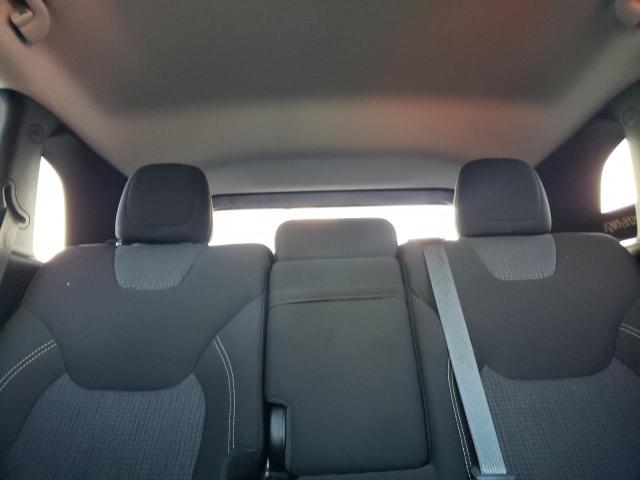 1C4PJLCB6FW771241 Jeep Cherokee Latitude