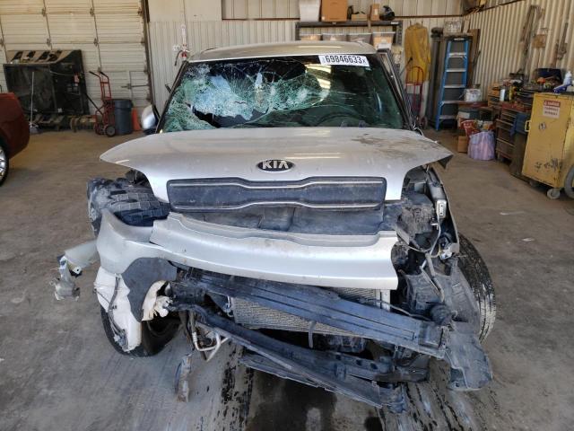 KNDJN2A2XK7666570 KIA SOUL