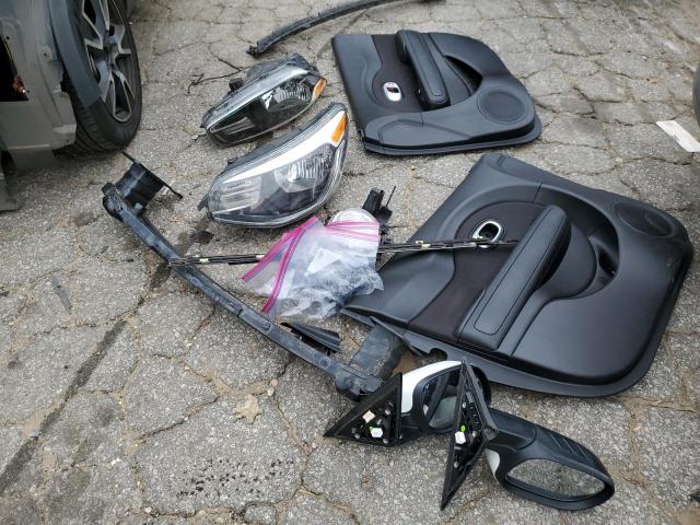 KNDJP3A51J7604919 KIA SOUL +