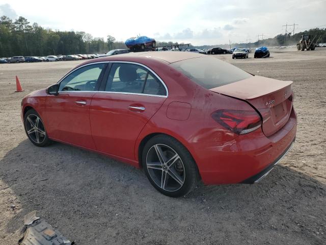 WDD3G4EB6KW020771 Mercedes-Benz A 220
