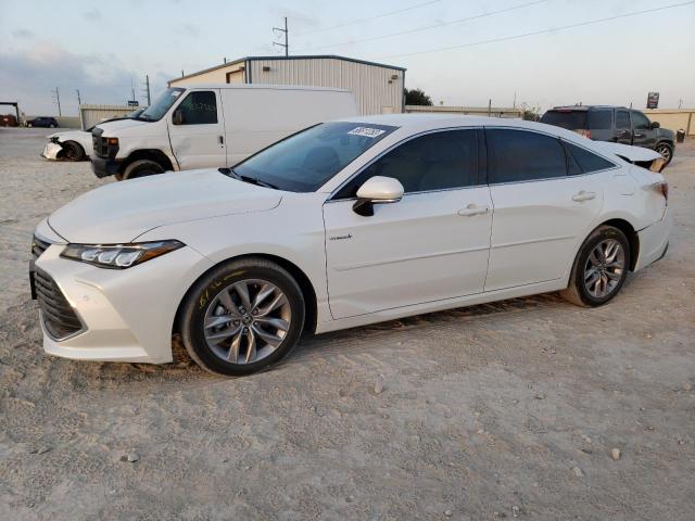 2020 Toyota Avalon XLE