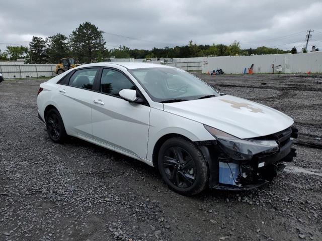 5NPLM4AG1PH095279 Hyundai Elantra SE 4