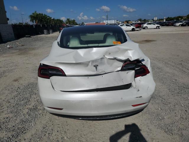 5YJ3E1EA5NF104434 Tesla MODEL 3