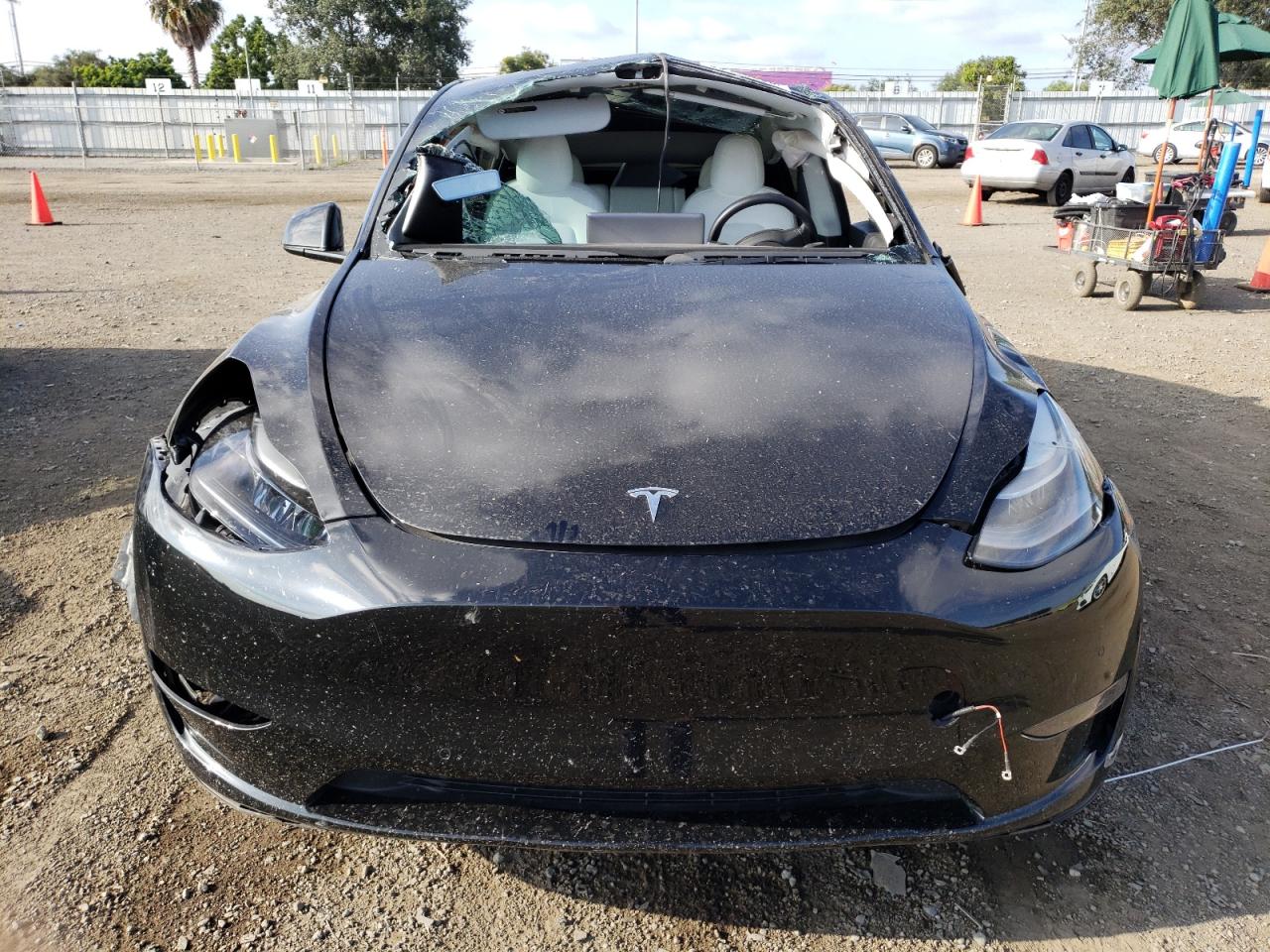 7SAYGDEFXNF343042 Tesla Model Y  5