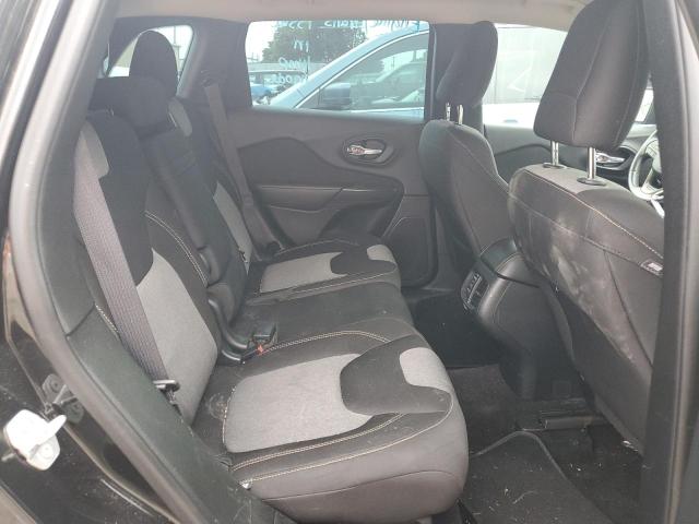 1C4PJLAB1FW760425 Jeep Cherokee Sport