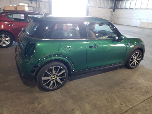  MINI COOPER 2023 Зелений