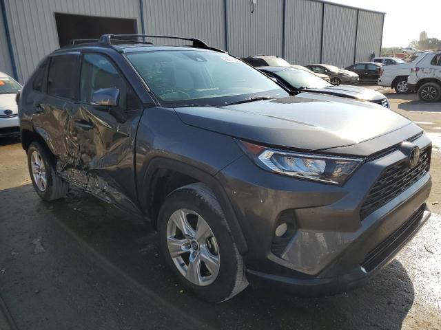 2T3W1RFVXLC075773 Toyota RAV4 XLE 4